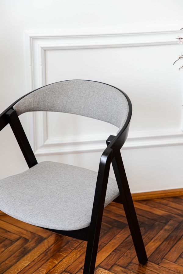 Купити Chair GURU Soft black від MAIIMO