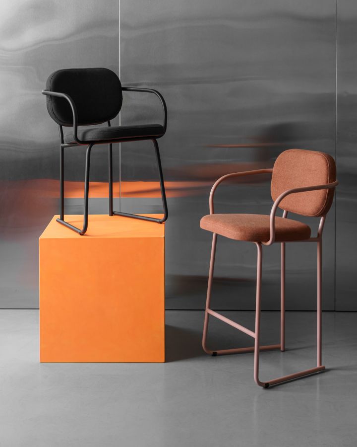 Купити Bar stool STOOL від MAIIMO