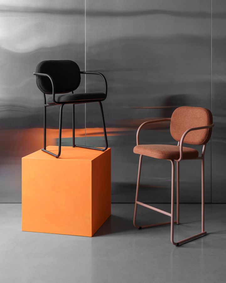 Купити Bar stool STOOL від MAIIMO