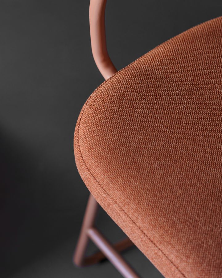 Купити Bar stool STOOL від MAIIMO