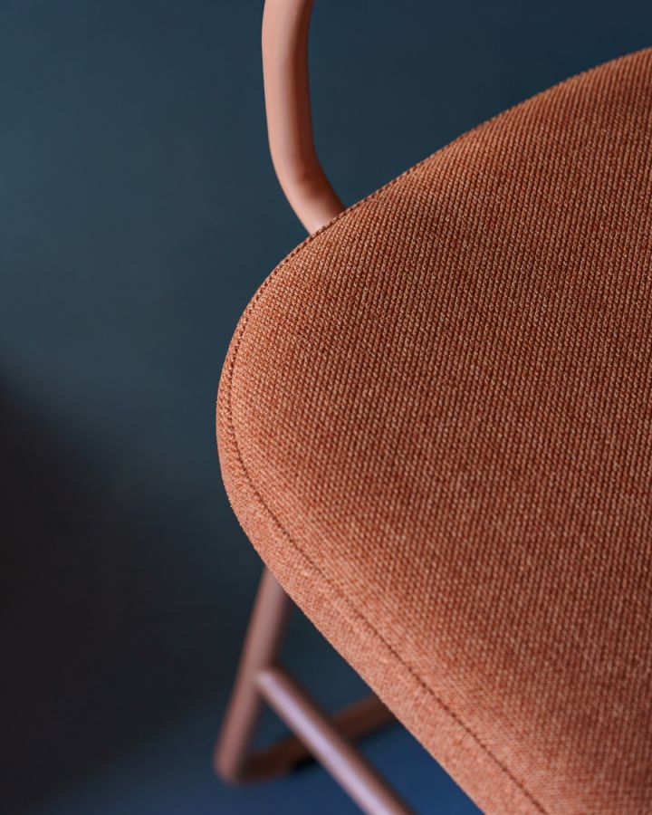 Купити Bar stool STOOL від MAIIMO