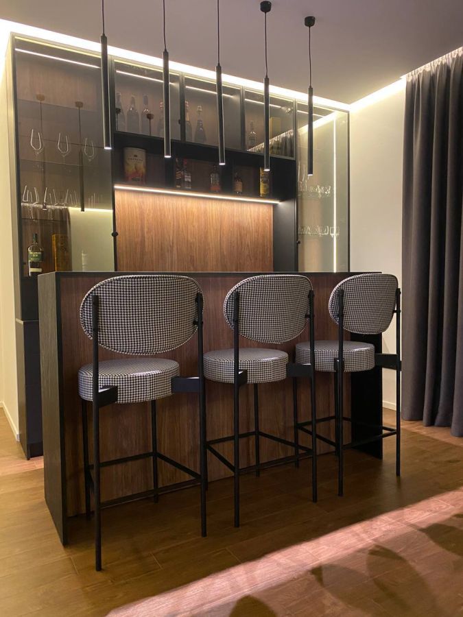 Купити Bar stool STOOL 4 High від MAIIMO