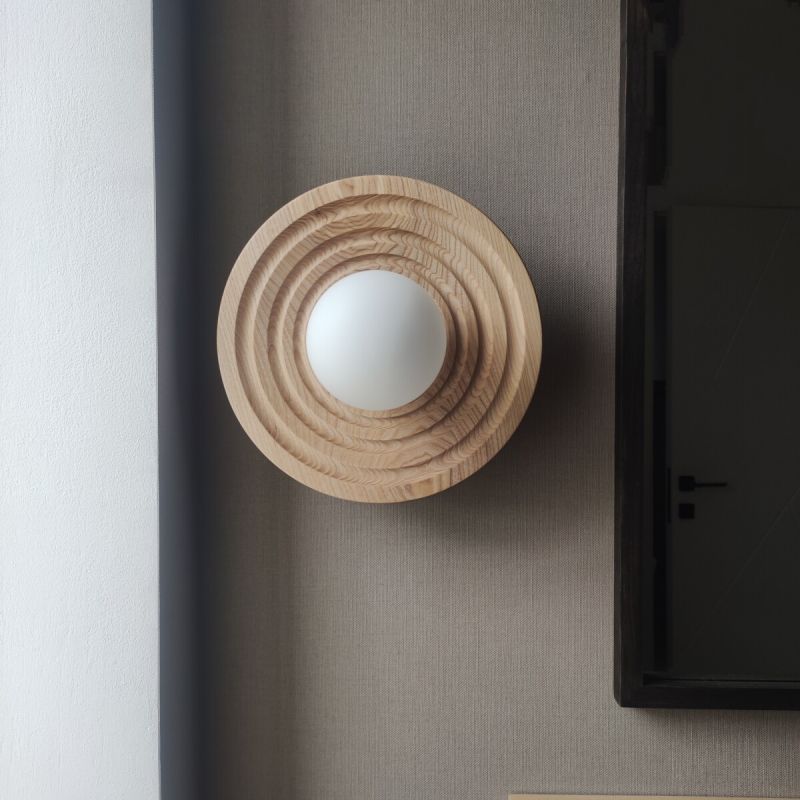 Купити Sconce ORBIT 2 natural wood від MAIIMO