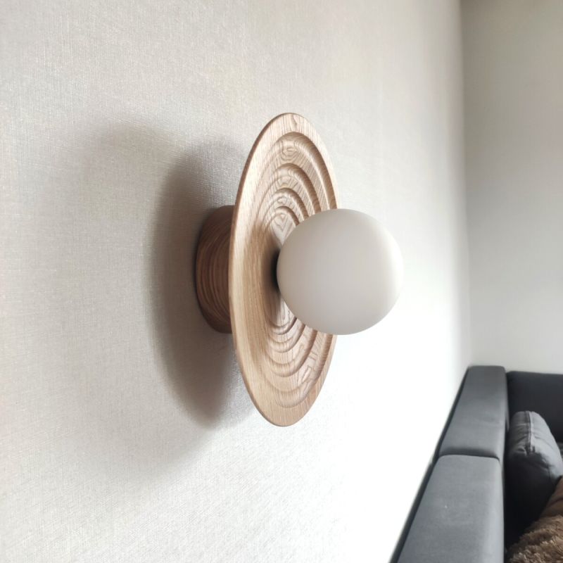 Купити Sconce ORBIT 2 natural wood від MAIIMO