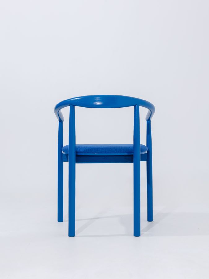 Купити Dining chair CALM RAL with armrests від MAIIMO