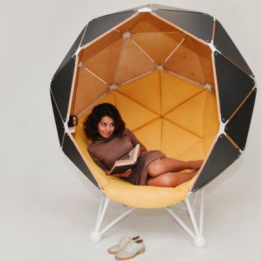 Lounge chair PLANET