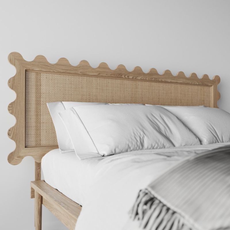 Купити Bed KHVYLI with a headboard for a mattress of 160 cm від MAIIMO