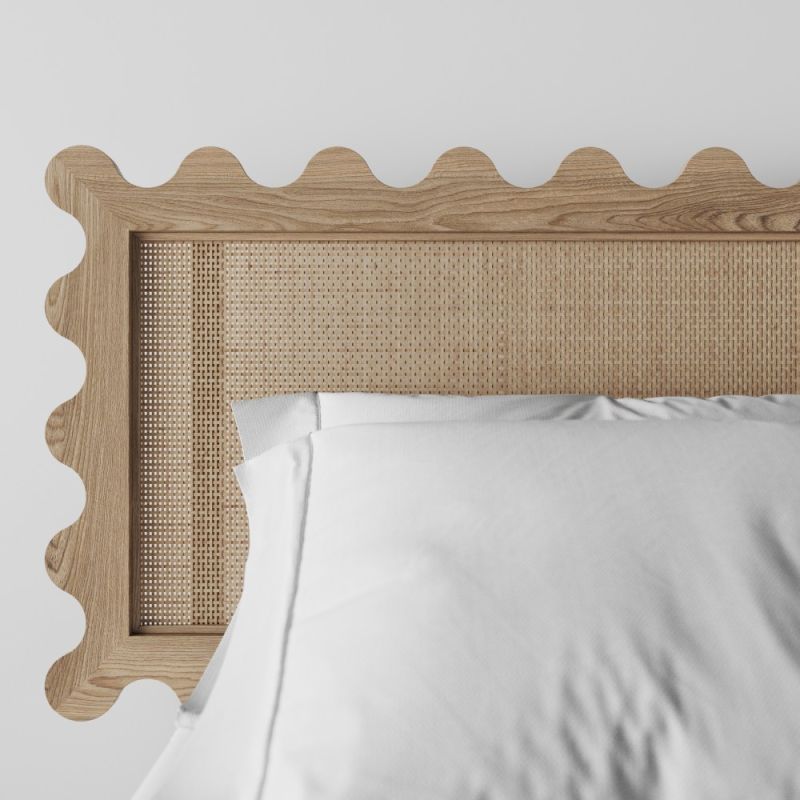 Купити Bed KHVYLI with a headboard for a mattress of 180 cm від MAIIMO