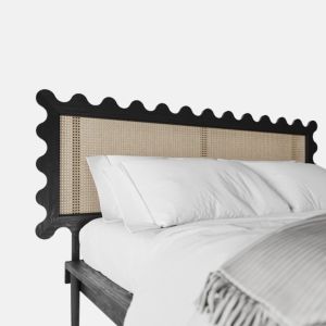 Bed KHVYLI with a headboard for a mattress of 180 cm black