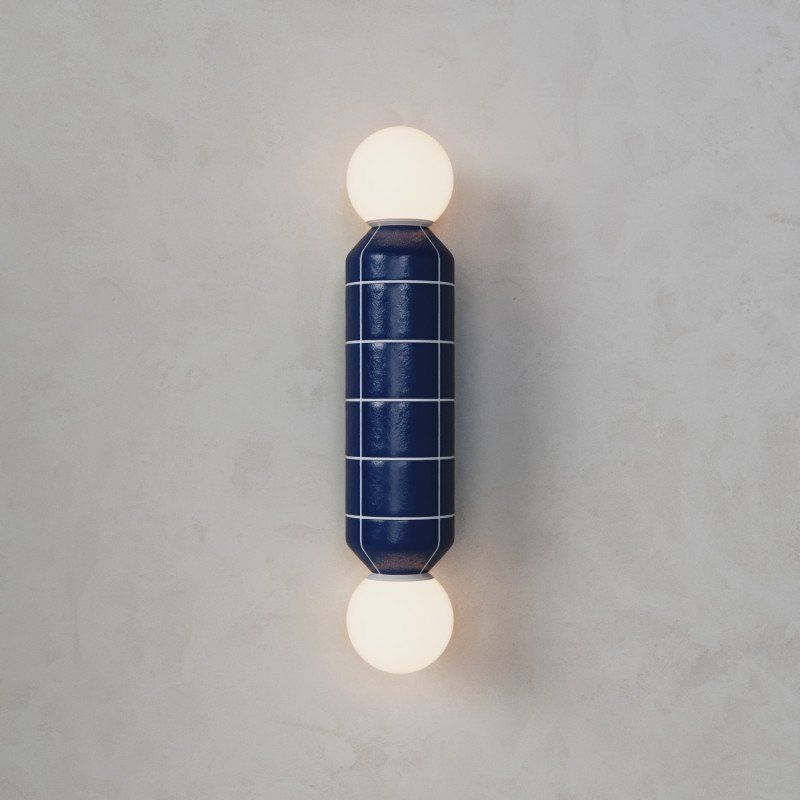 Купити Настенный светильник Navazi MONOCHROME medium wall lamp від MAIIMO