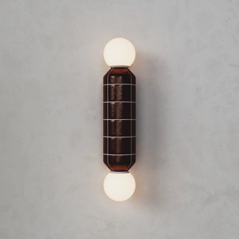 Купити Настенный светильник Navazi MONOCHROME medium wall lamp від MAIIMO