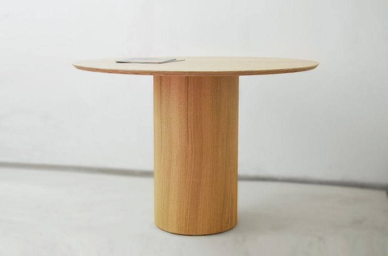 Купити Dining table PLAVO oak від MAIIMO