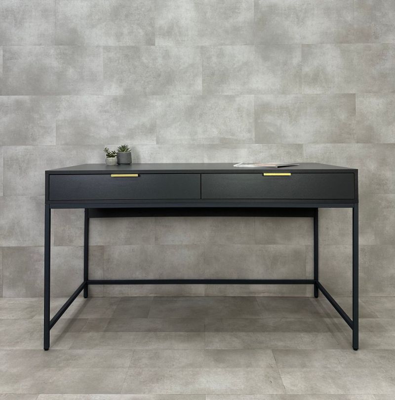 Купити Sense Writing Desk від MAIIMO