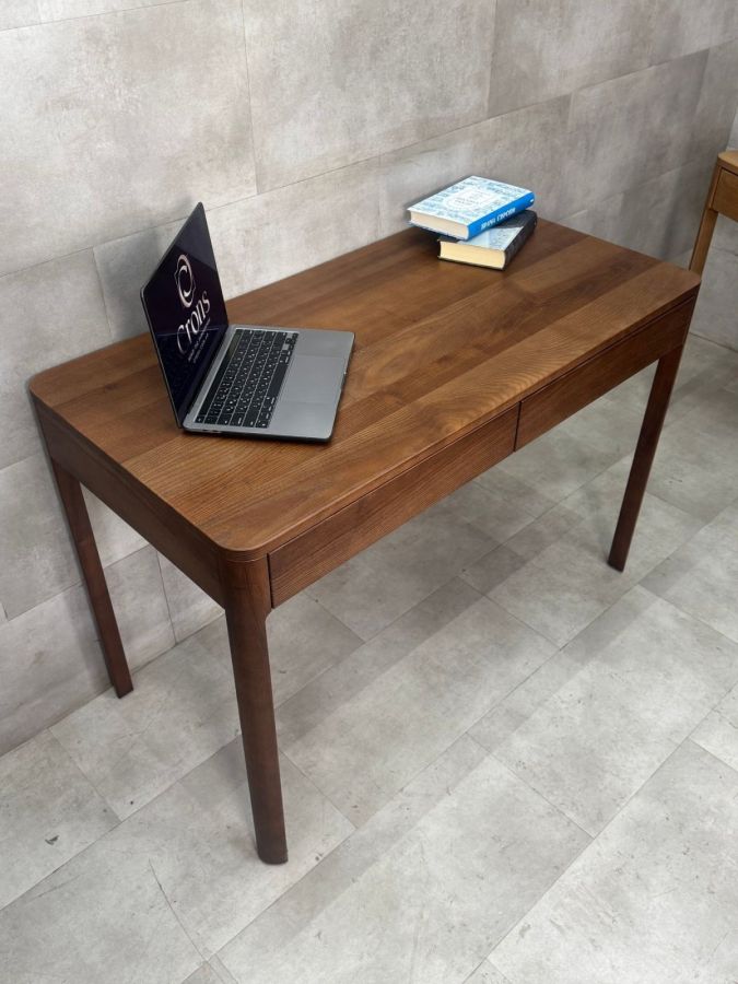 Купити Soul Writing Desk with Two Drawers від MAIIMO