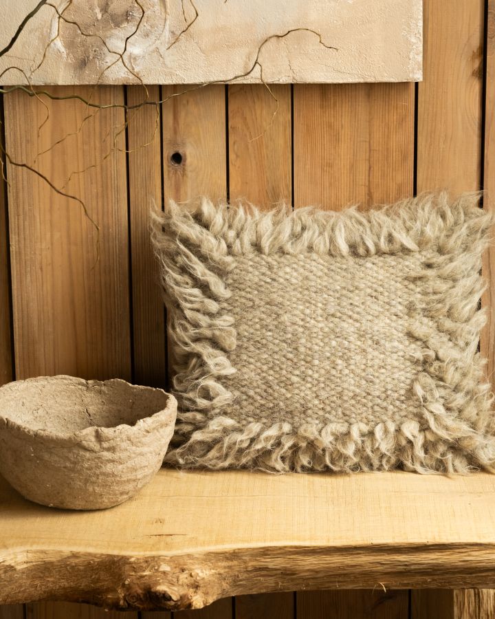 Купити Sheep wool pillow Meadow grass від MAIIMO