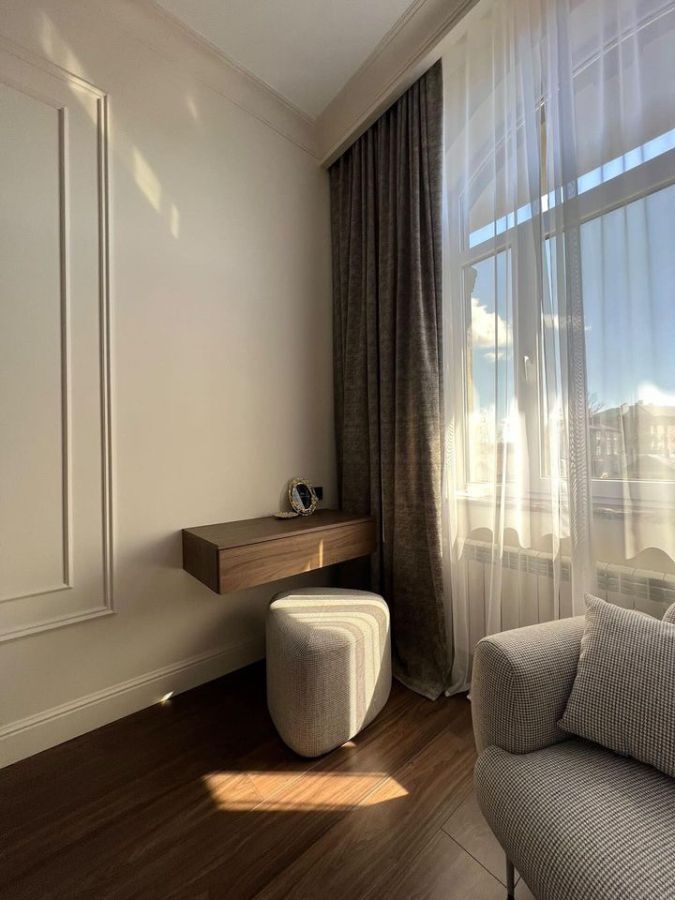 Купити Pouf STONE від MAIIMO