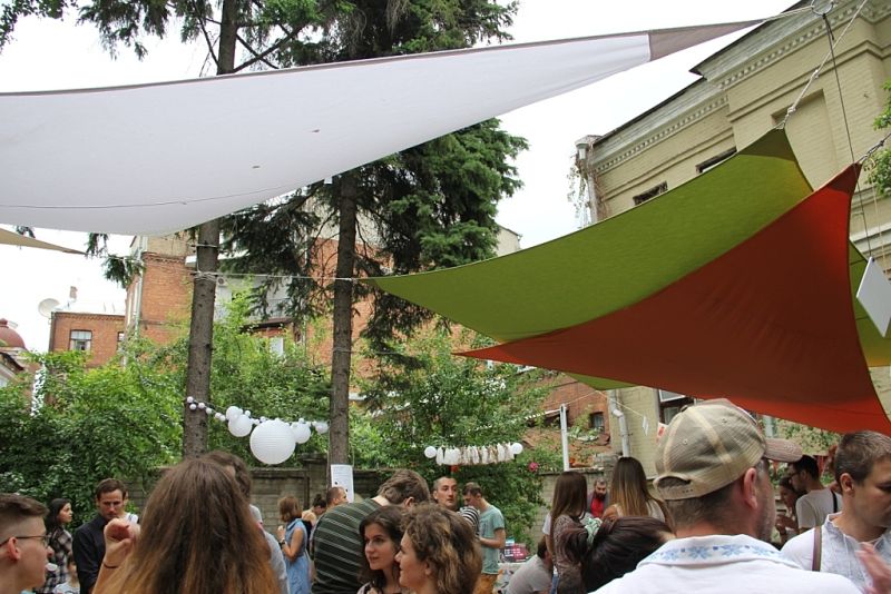 Купити Garden umbrella sail Triangle від MAIIMO