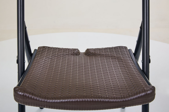 Купити Folding garden chair Knox  від MAIIMO