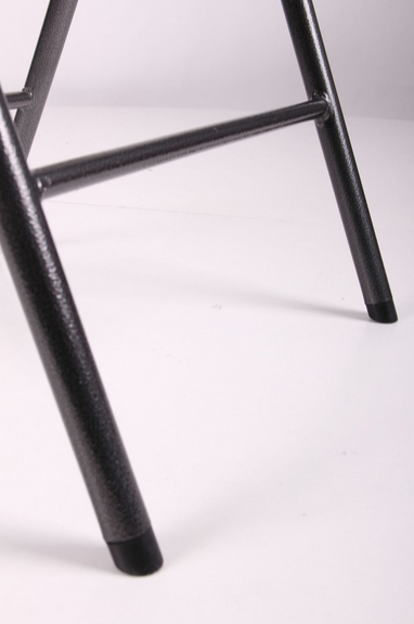 Купити Folding garden chair Knox  від MAIIMO