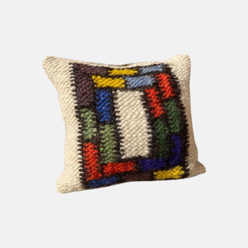 Купити Sheep wool pillow for Easter square від MAIIMO
