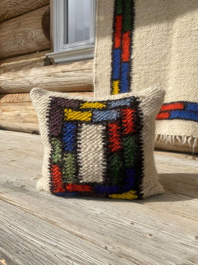 Купити Sheep wool pillow for Easter square від MAIIMO