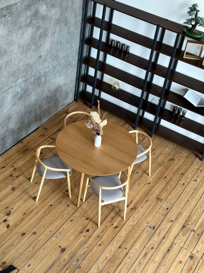 Купити Table DAN round natural oak від MAIIMO