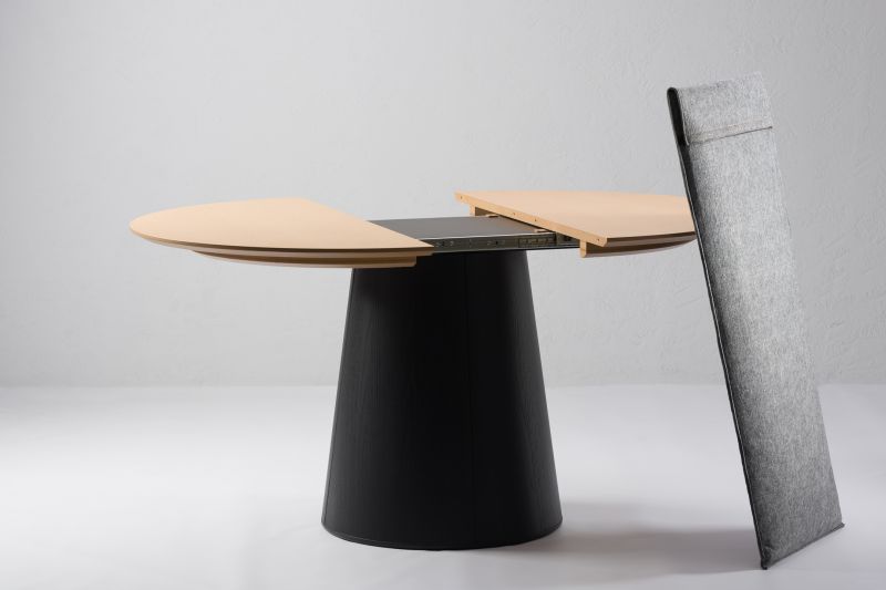 Купити Folding table CONUS від MAIIMO