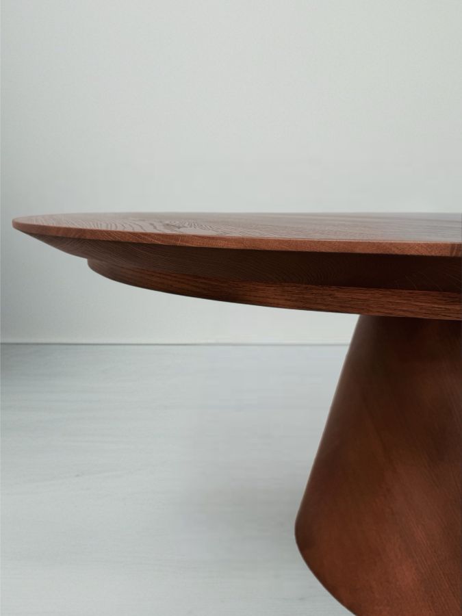 Купити Round table CONE VENEER від MAIIMO