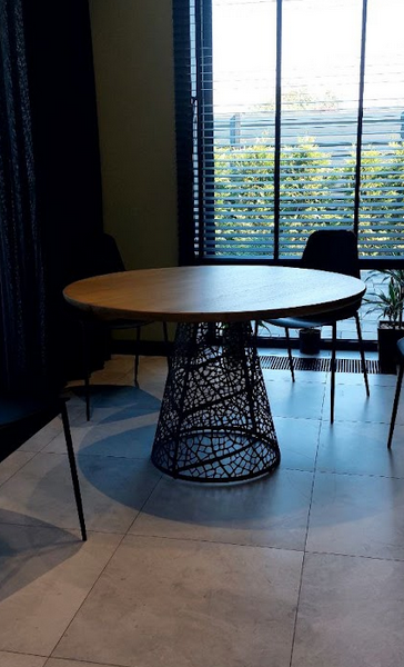 Купити Table LEAF CONE від MAIIMO