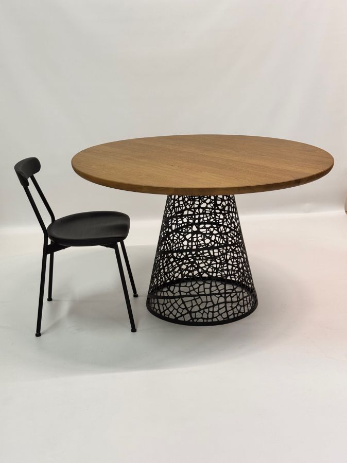 Купити Table LEAF CONE від MAIIMO