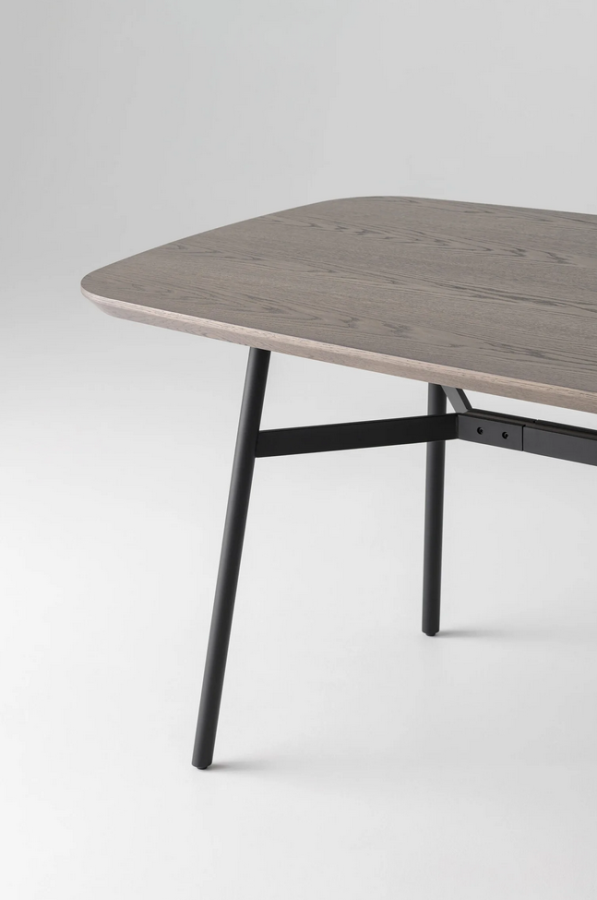 Купити Dining table FLEXI від MAIIMO