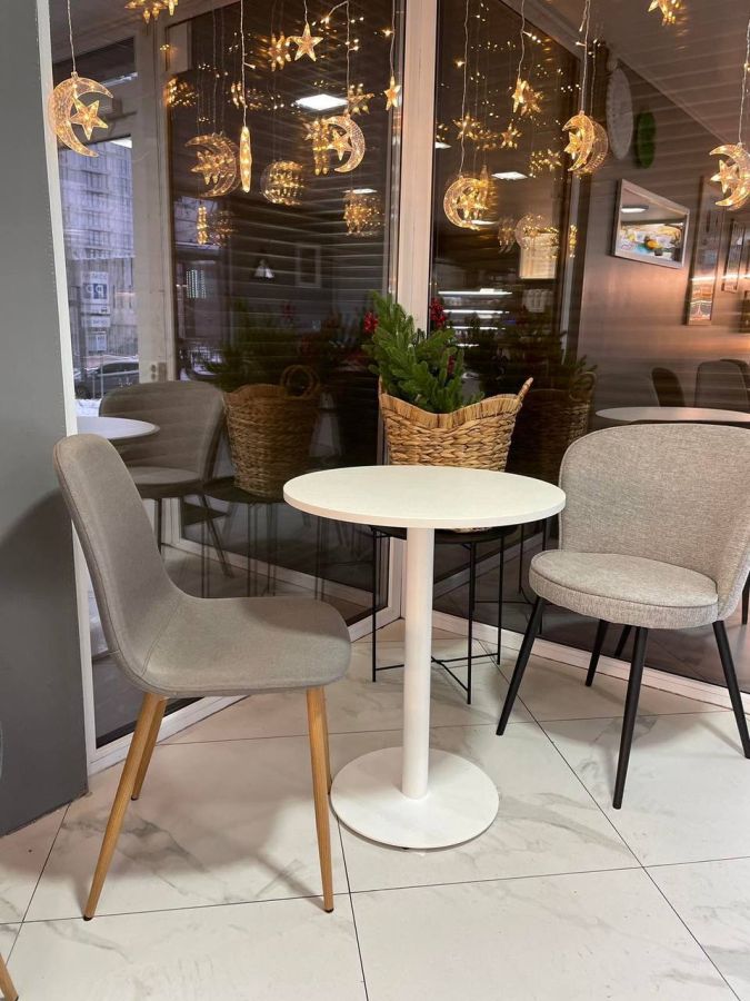 Купити Table Soul light white від MAIIMO