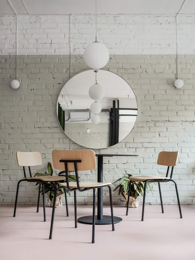 Купити Chair BTS від MAIIMO