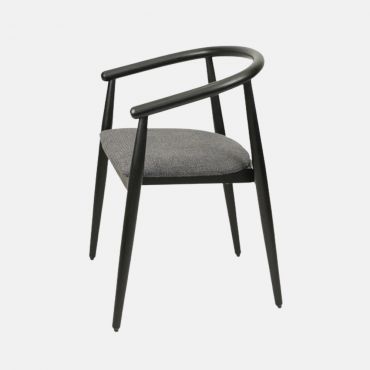 Chair MAMONT black