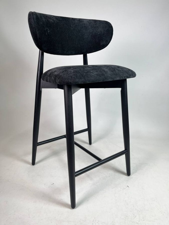 Купити Semi bar chair PANDA від MAIIMO