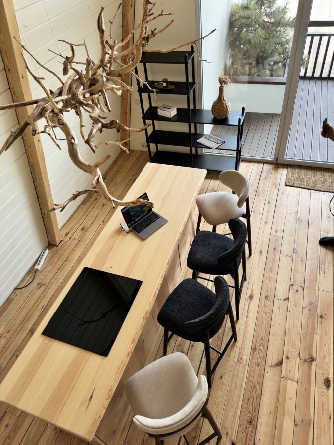 Купити Semi bar chair PANDA від MAIIMO