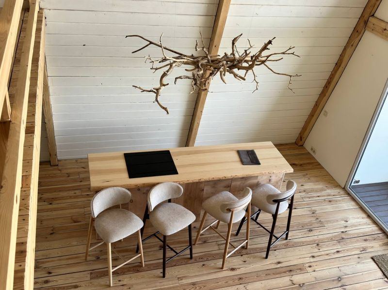 Купити Semi bar chair PANDA від MAIIMO