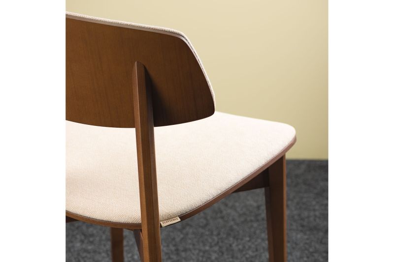 Купити Dining chair OPTO updated від MAIIMO