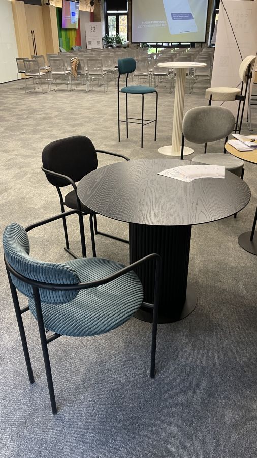 Купити Стул мягкий STOOL 6 від MAIIMO