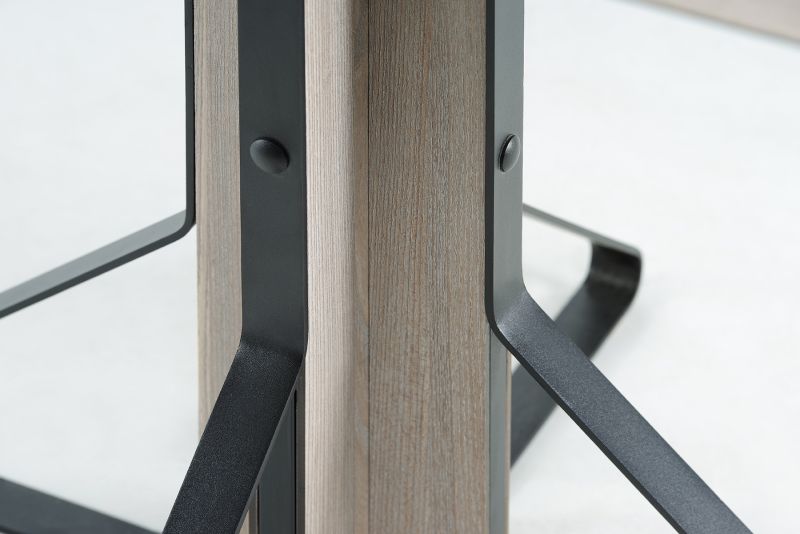 Купити Table TWIST square від MAIIMO