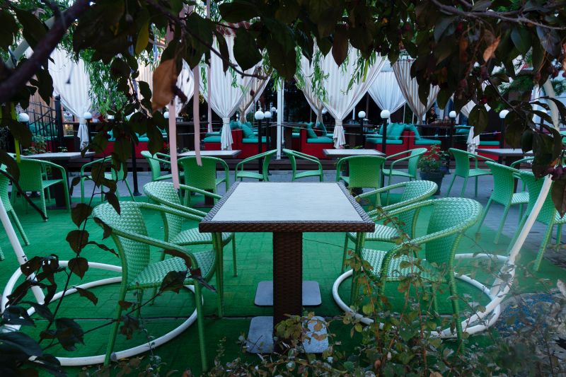 Купити Outdoor table square BLUES від MAIIMO