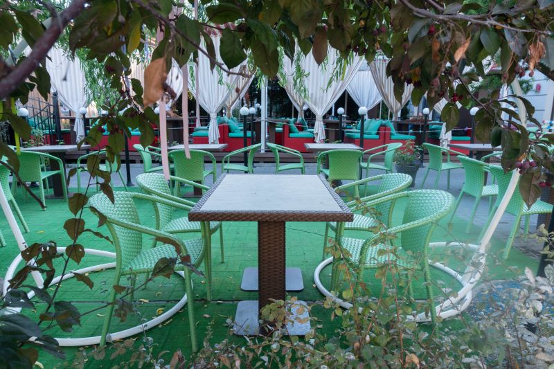 Купити Outdoor table square BLUES від MAIIMO