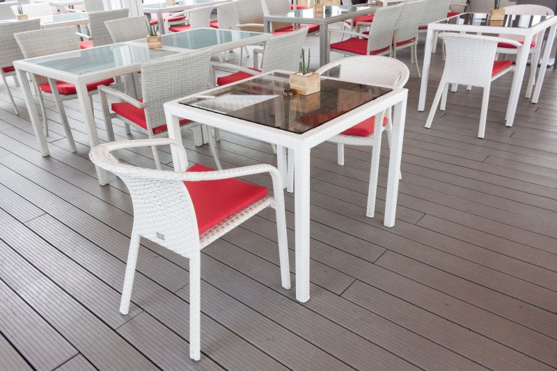 Купити Outdoor table square BLUES від MAIIMO