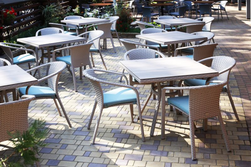 Купити Outdoor table square BLUES від MAIIMO