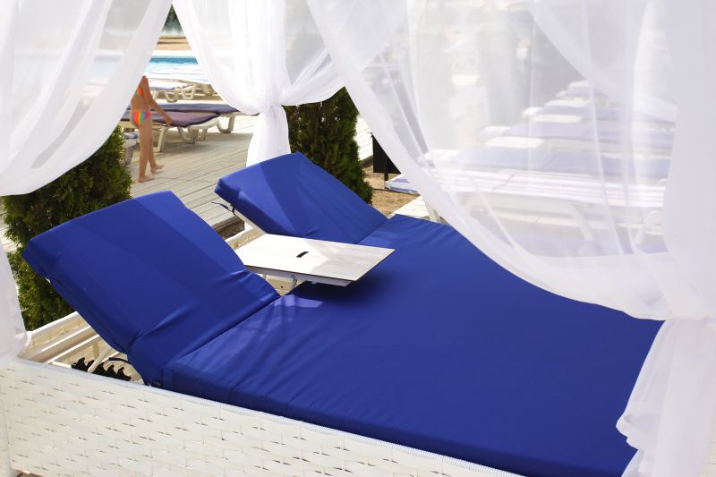 Купити Outdoor lounge sofa gazebo BALI від MAIIMO