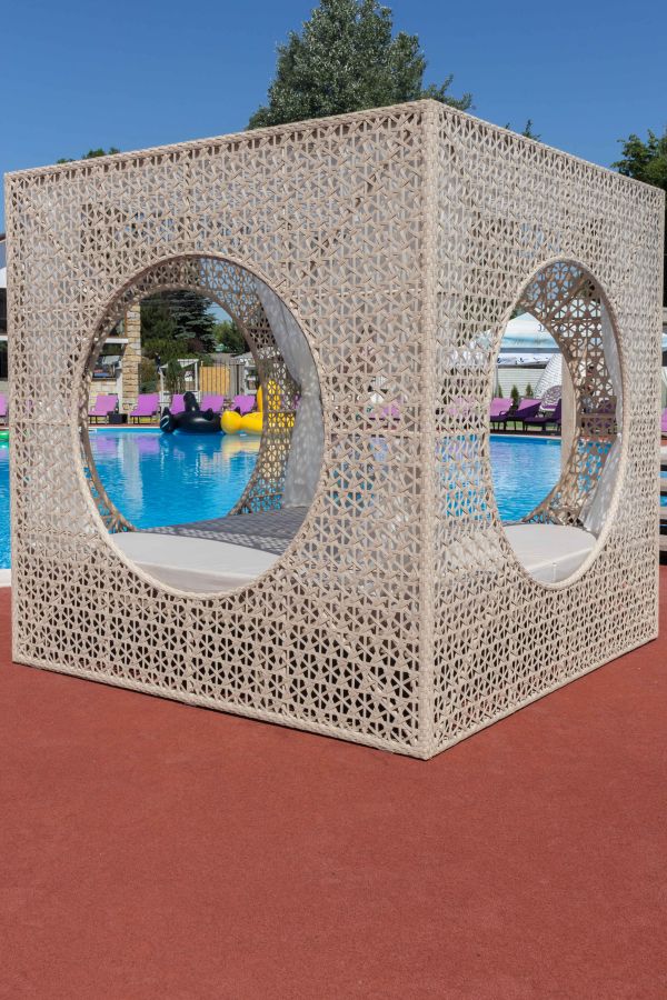 Купити Outdoor lounge sofa gazebo CUBE від MAIIMO